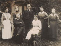 Pfarrer Bernauer u. Schwester
